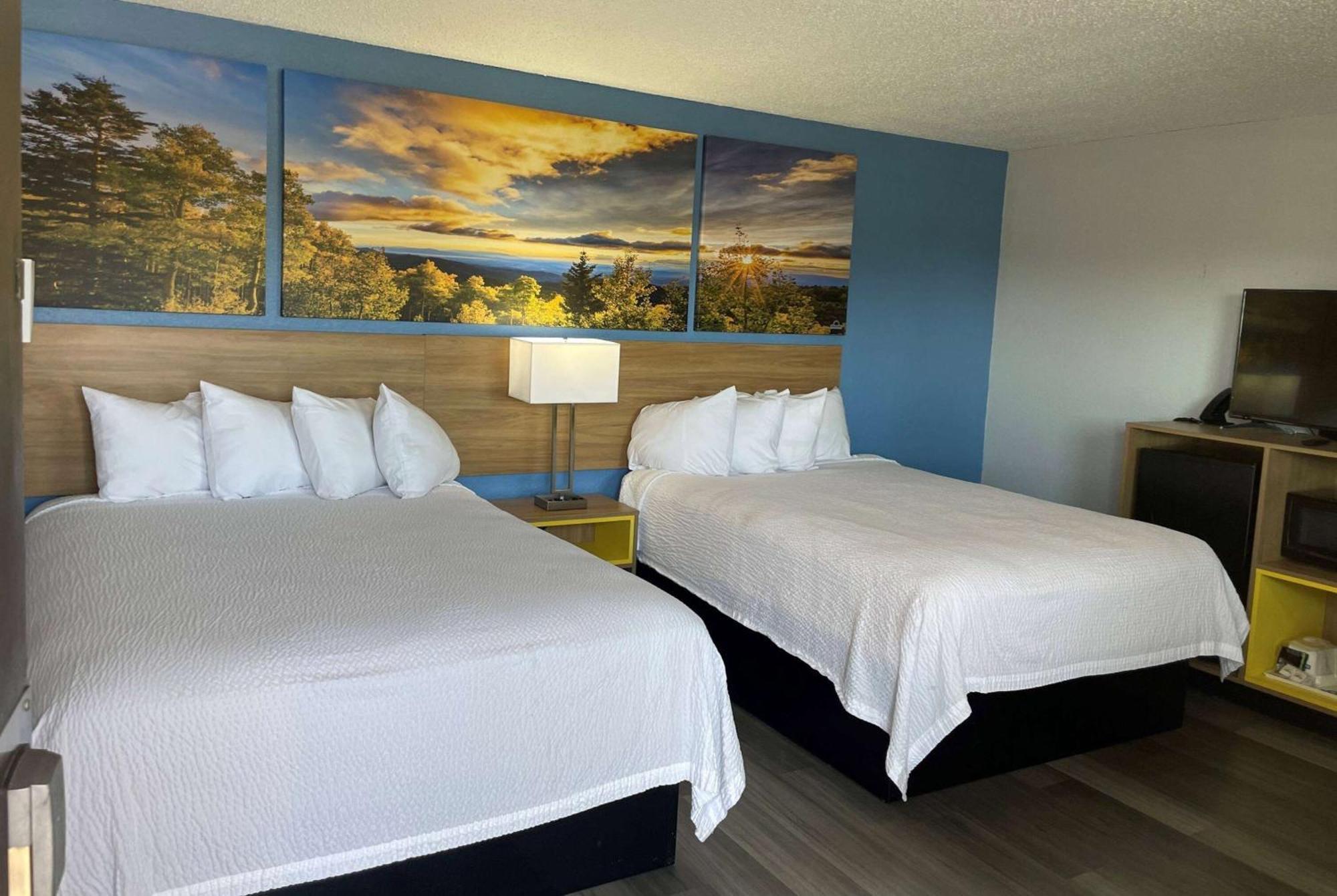 Days Inn By Wyndham Gatesville Bagian luar foto